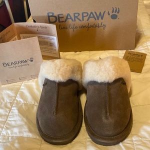BearPaw slippers seal brown size 7